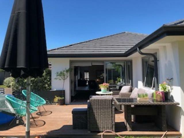 A Little Bit Beachy Modern Guest Room And Private Toilet Christchurch Zewnętrze zdjęcie